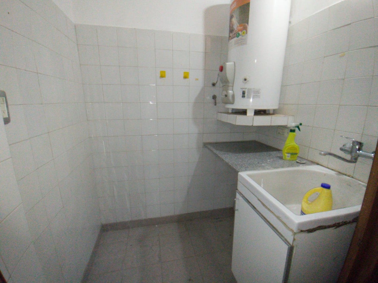 CHALET 3 AMB. GARAGE 2 VEHICULOS/ PATIO