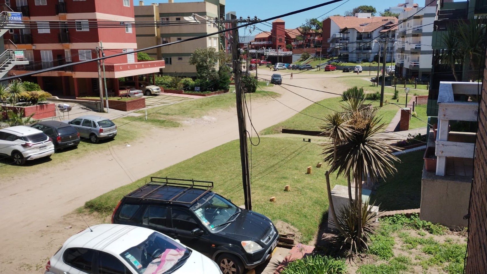 VILLA GESELL DEPARTAMENTO 3 AMB. A METROS DE PLAYA