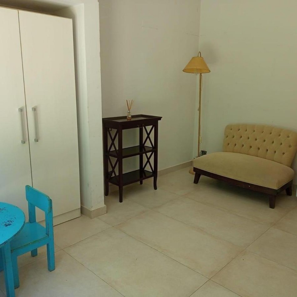 CASA QUINTA 5 AMB. C/ PISCINA (BARRIO LAS PRADERAS) VILLA DE MAYO