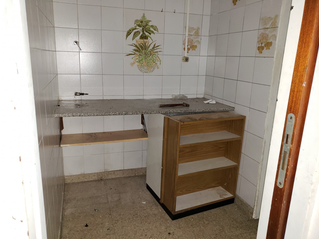 LOCAL 100 M2 (CTRO. SAN MIGUEL) FTE. A LA PLAZA