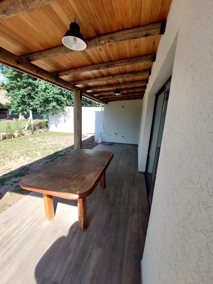 EXCELENTE CASA 3 AMBIENTES A ESTRENAR