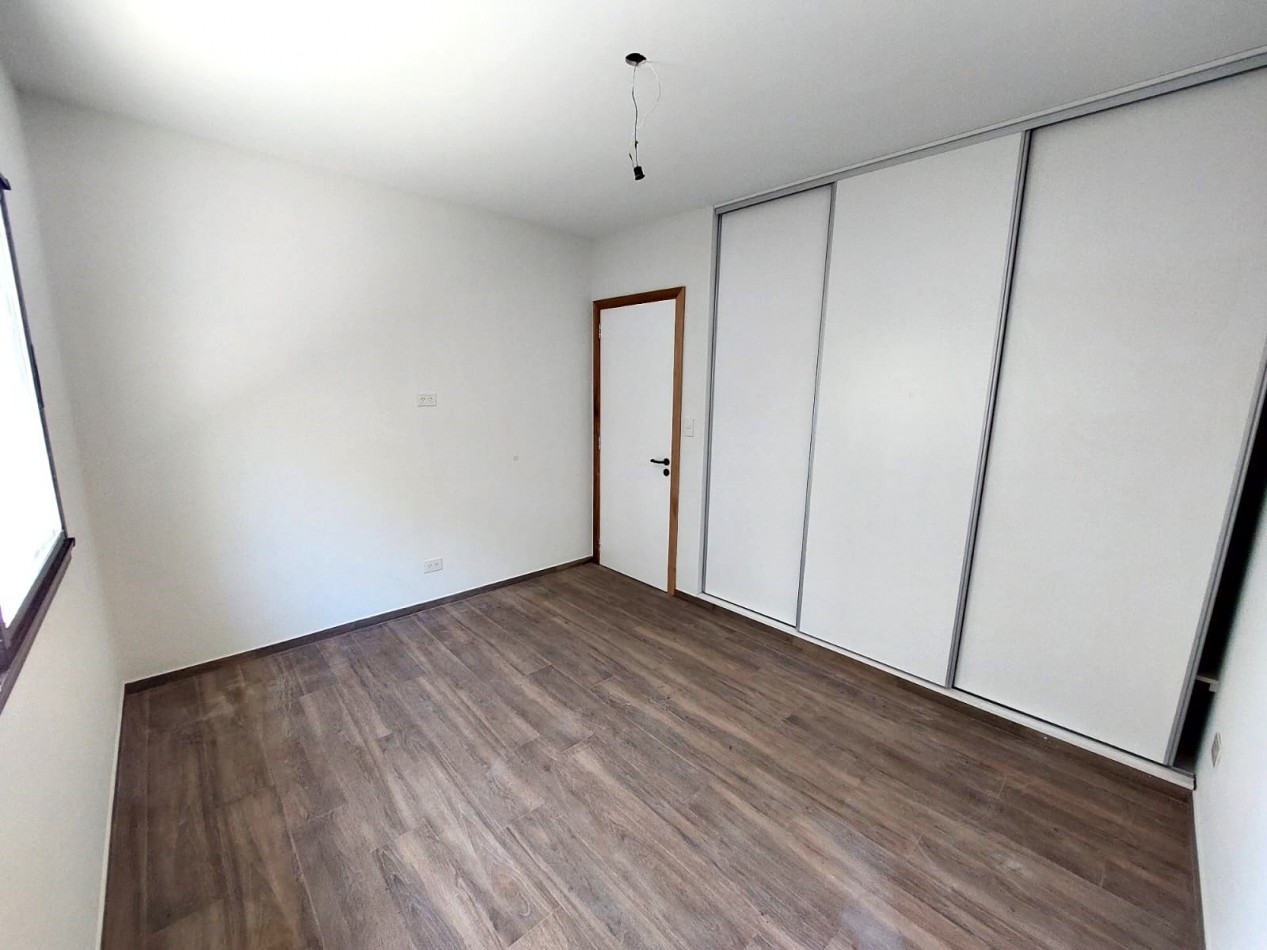 EXCELENTE CASA 3 AMBIENTES A ESTRENAR