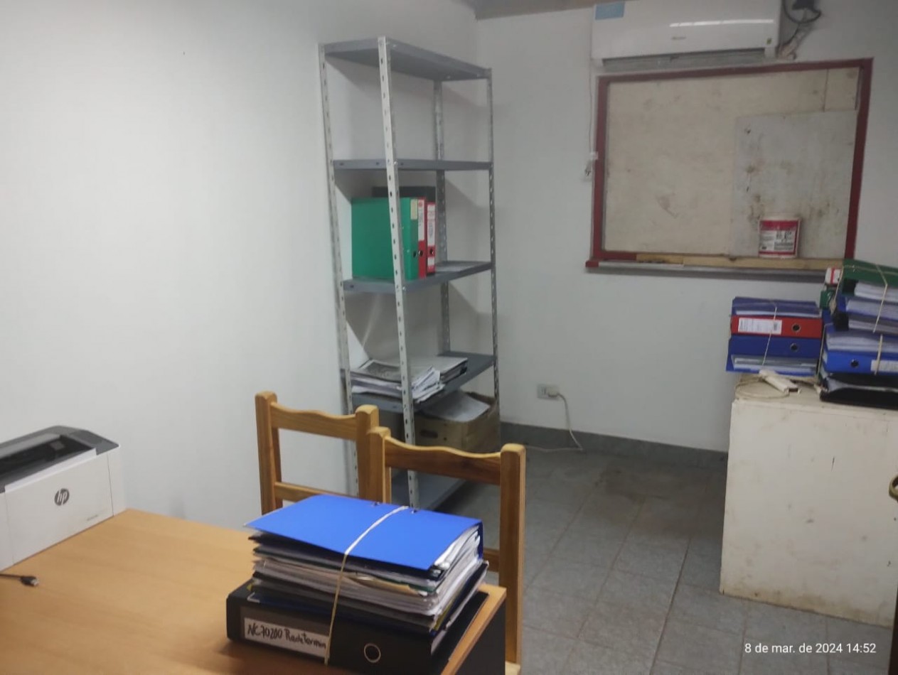 GALPON 290 M2. VILLA DE MAYO