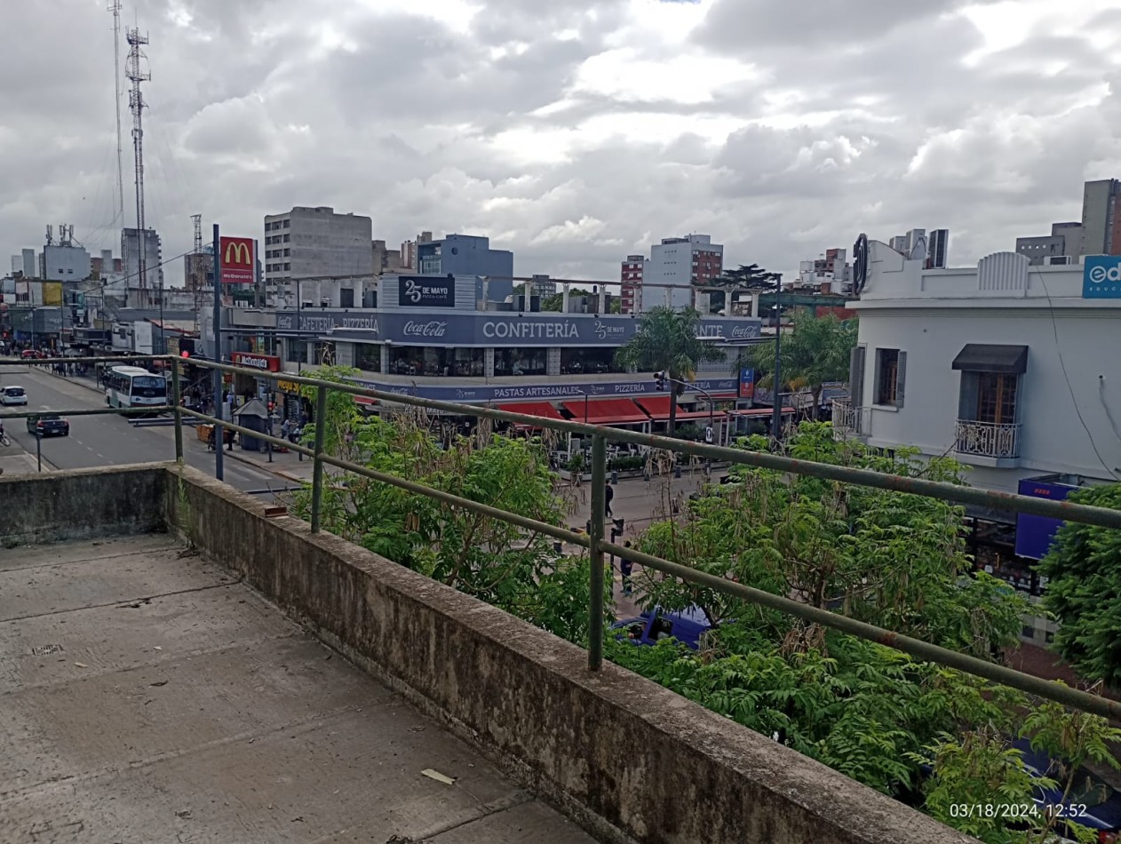 IMPORTANTE SEMIPISO 350 M2. AV. PTE. PERON FTE. A LA PLAZA SAN MIGUEL
