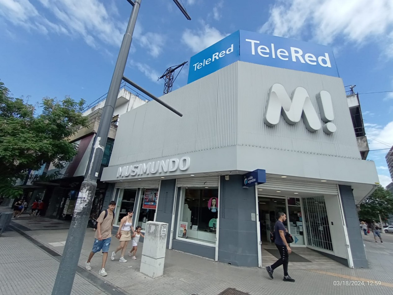 IMPORTANTE SEMIPISO 350 M2. AV. PTE. PERON FTE. A LA PLAZA SAN MIGUEL