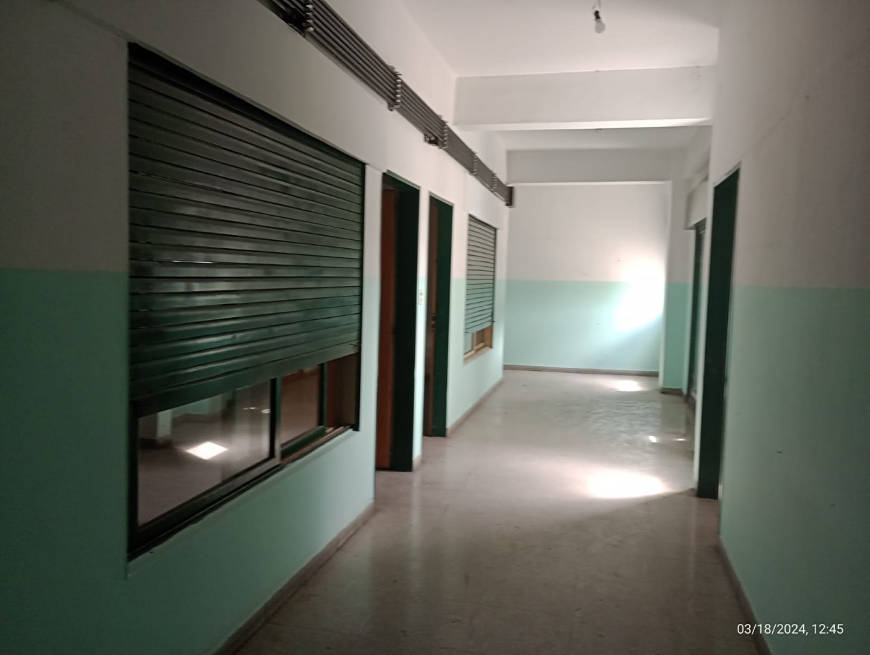 IMPORTANTE SEMIPISO 350 M2. AV. PTE. PERON FTE. A LA PLAZA SAN MIGUEL