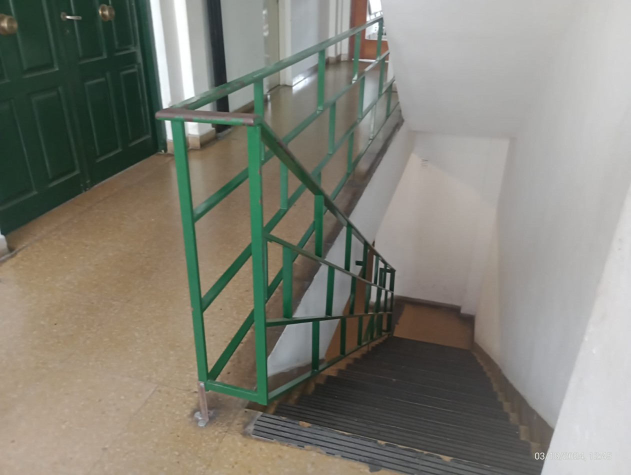 IMPORTANTE SEMIPISO 350 M2. AV. PTE. PERON FTE. A LA PLAZA SAN MIGUEL