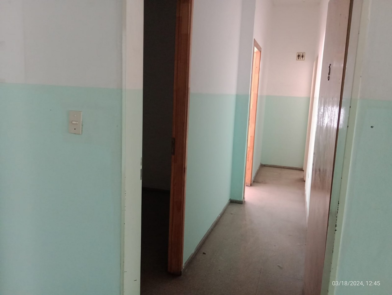 IMPORTANTE SEMIPISO 350 M2. AV. PTE. PERON FTE. A LA PLAZA SAN MIGUEL