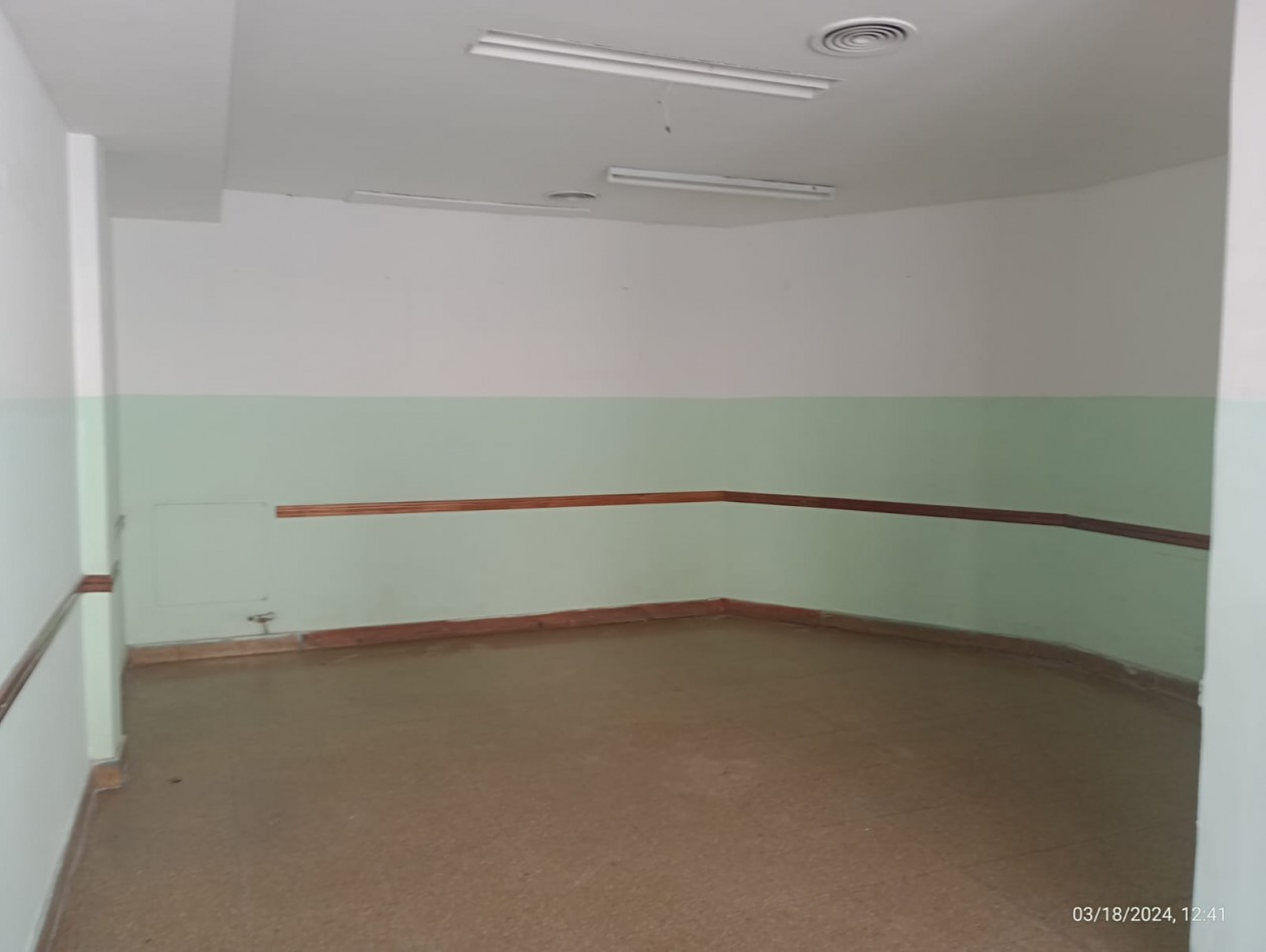 PREDIO DE 120 M2. CENTRO SAN MIGUEL AV. PTE. PERON FTE. A LA PLAZA