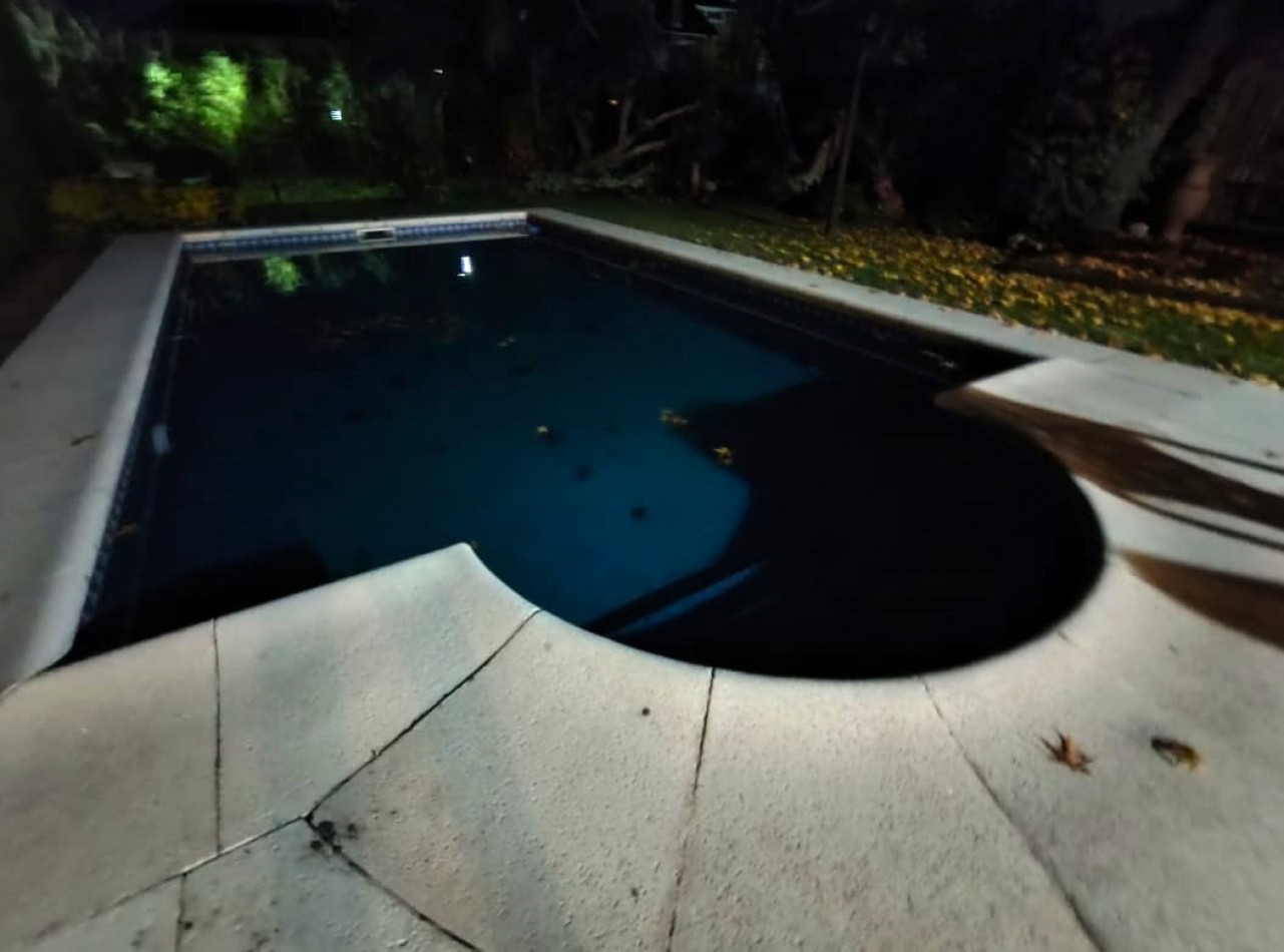 CASA 4 AMB. C/PISCINA Y PARQUE (COUNTRY CLUB ARANJUEZ) ESCOBAR