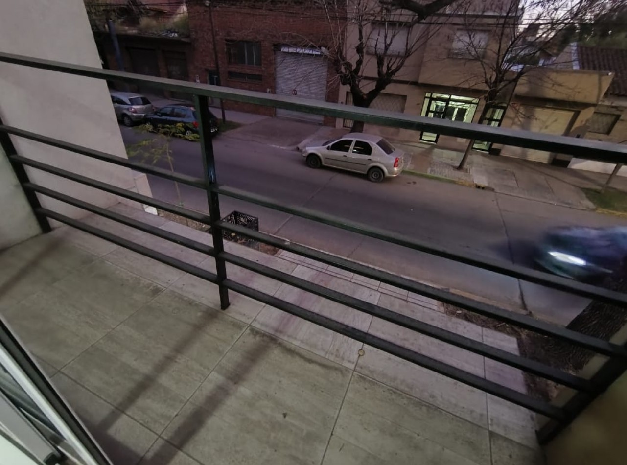 EDIFICIO 2 AM/ A ESTRENAR C/ BALCON Y COCHERA