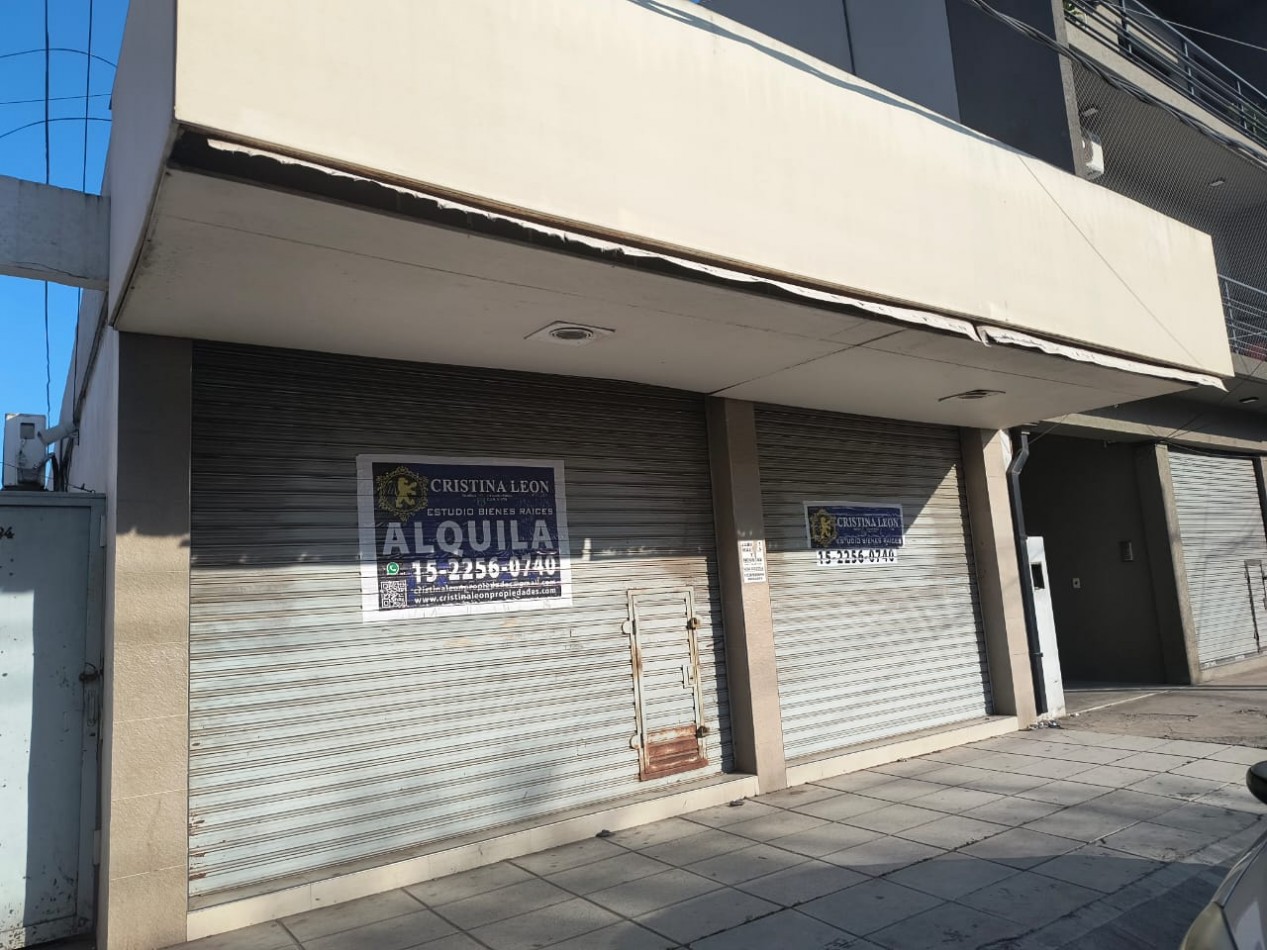 LOCAL COMERCIAL 70M2 CON DEPOSITO DE 10M2 (VILLA DE MAYO)
