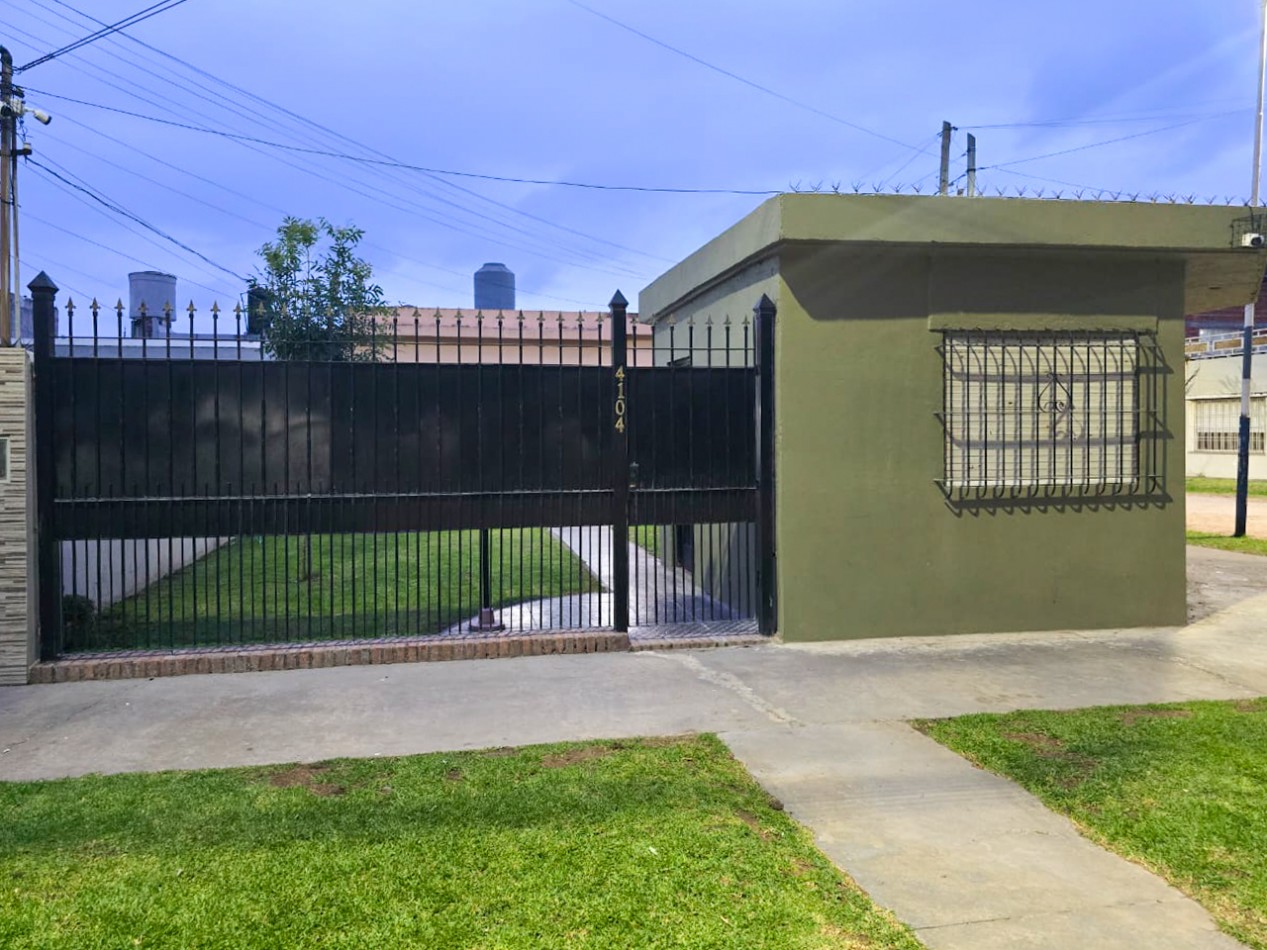 CASA 3 AMB C/ LOCAL