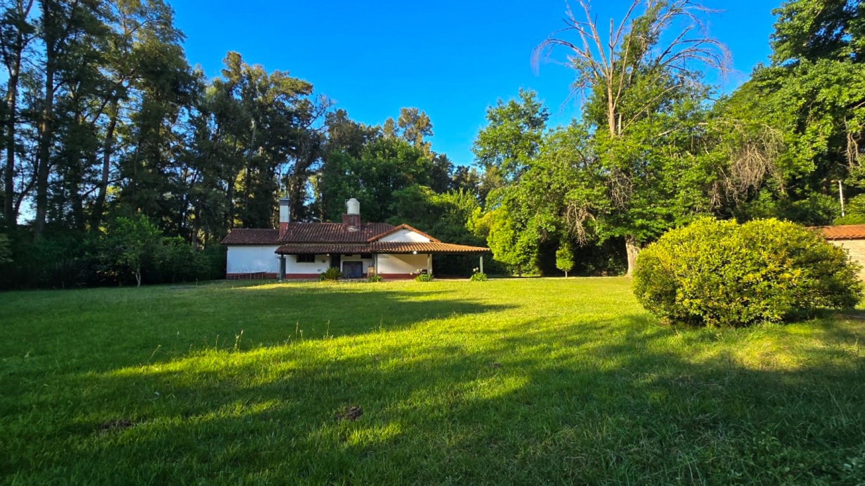 CASA QUINTA LOTE 2000 M2 