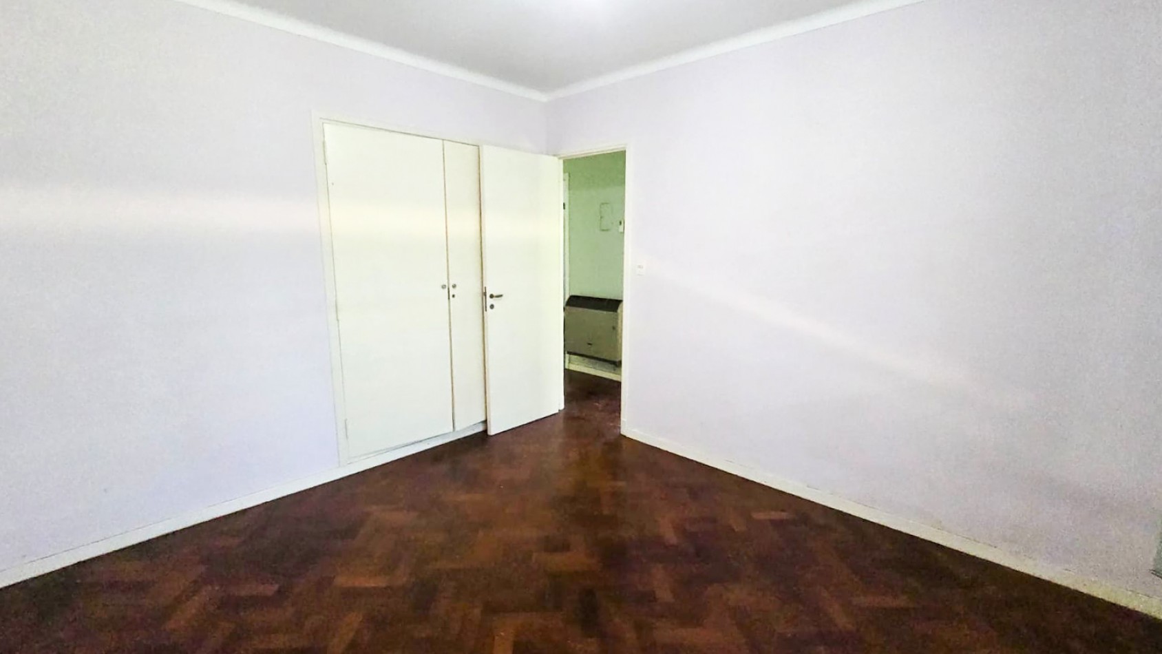 CHALET 4 AMB. C/ QUINCHO Y PARQUE