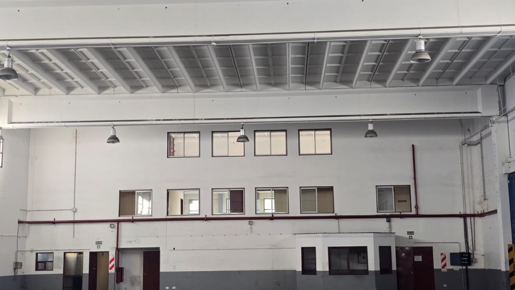 GALPON 2500 M2 