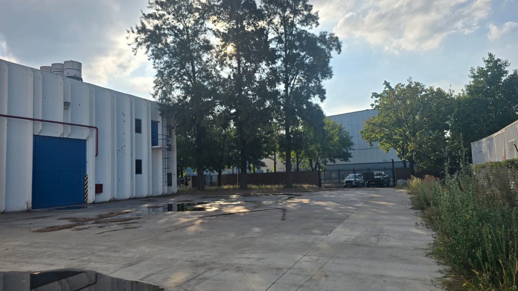 GALPON 2500 M2 