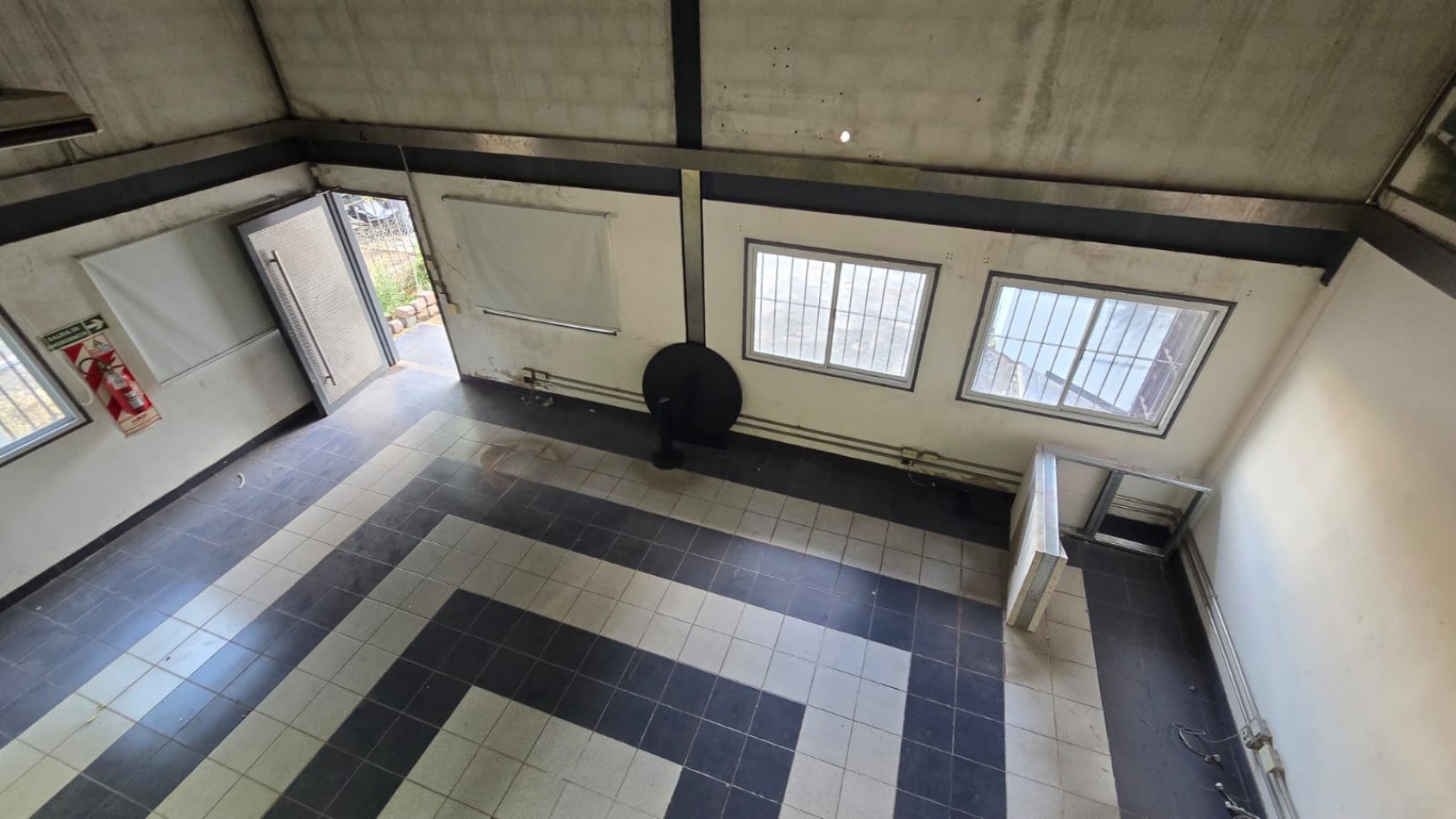 OFICINAS 110 M2