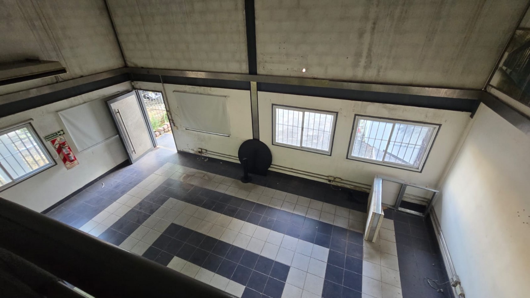 OFICINAS 110 M2