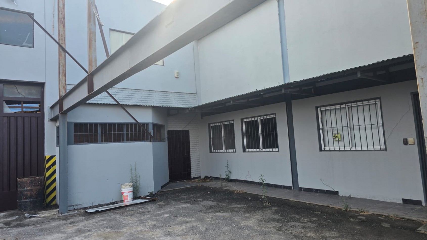 OFICINAS 110 M2
