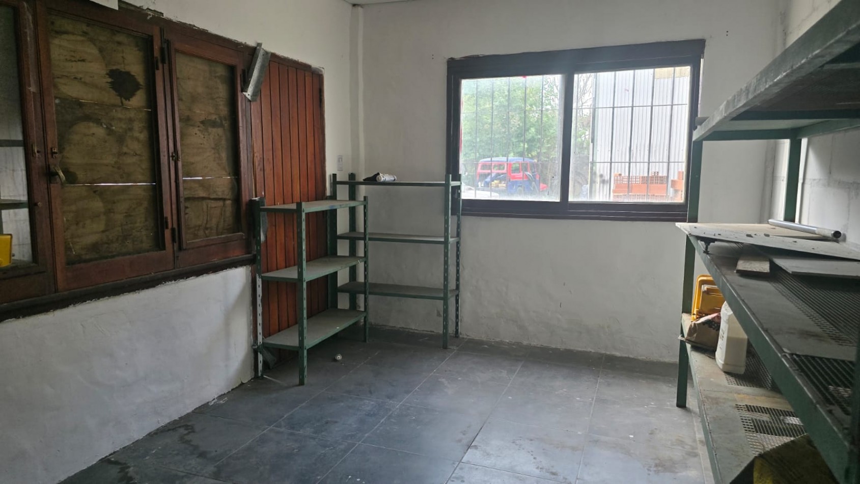 GALPON 1400 M2