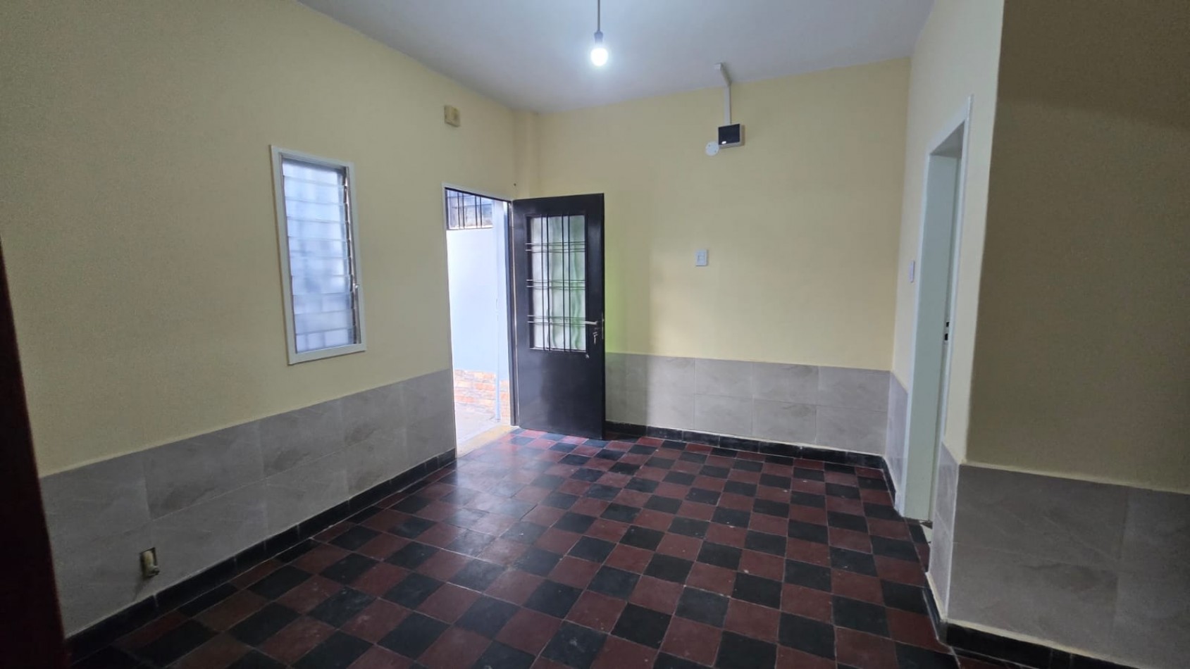 CASA 3 AMB.