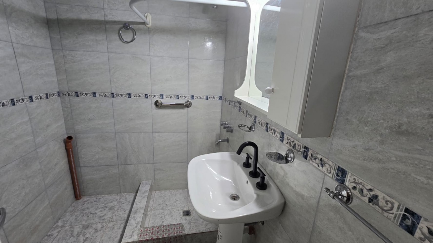 CASA 3 AMB.