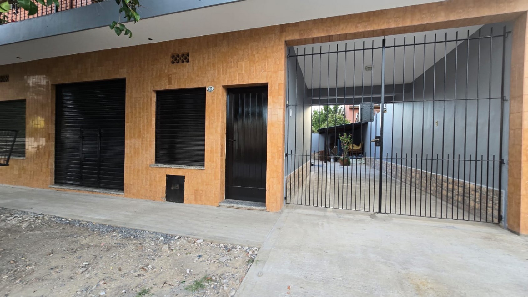 CASA 3 AMB.