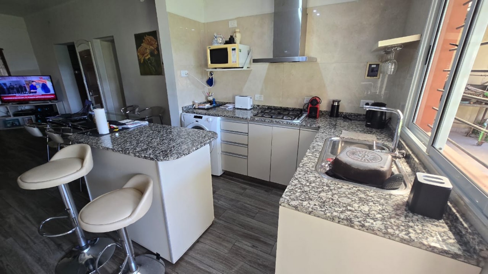 CASA 4 AMBIENTES 