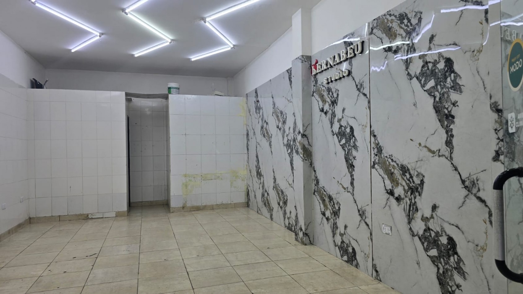 LOCAL 40M2