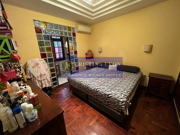 RETASADA!!! IMPORTANTE PROPIEDAD DE 4 AMBIENTES C/ PISCINA
