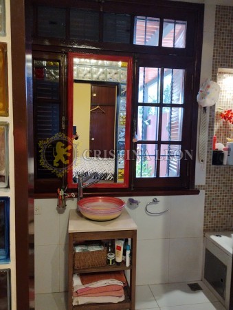 PROPIEDAD 4 AMBIENTES C/PISCINA/ DOBLE COCHERA