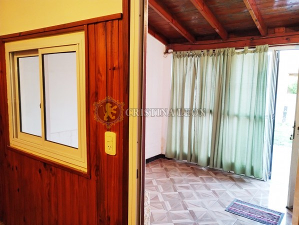 CASA AMERICANA 3 AMB. C/ LOCAL Y P.H AL FONDO