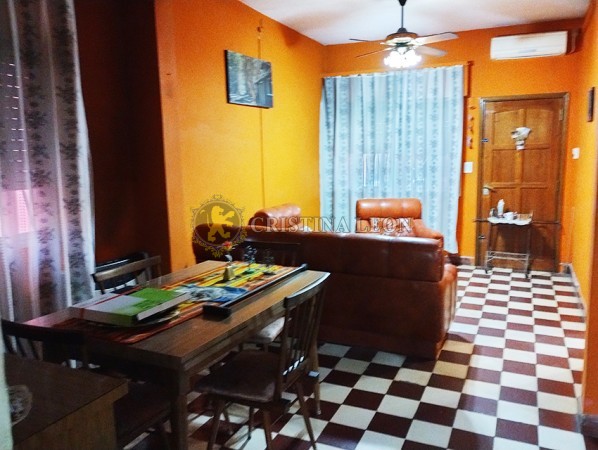 CASA AMERICANA 3 AMB. C/ LOCAL Y P.H AL FONDO