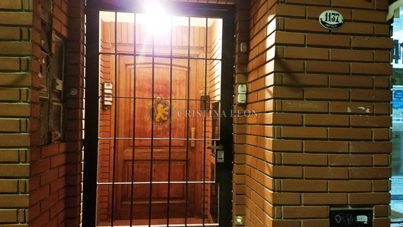 OPORTUNIDAD! DEPARTAMENTO P. BAJA 2 AMB. C/ PATIO