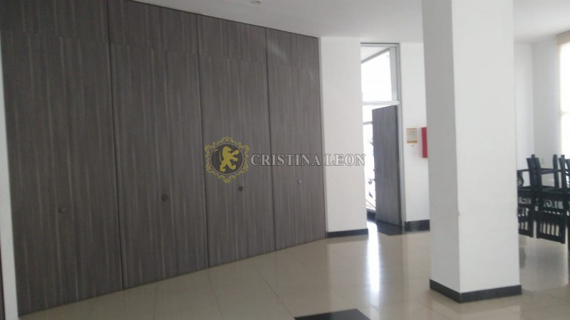 IMPECABLE MONOAMBIENTE C/ BALCON (EDIFICIO IMPERIO) PISCINA/SUM
