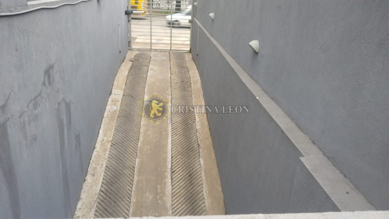 IMPECABLE MONOAMBIENTE C/ BALCON (EDIFICIO IMPERIO) PISCINA/SUM