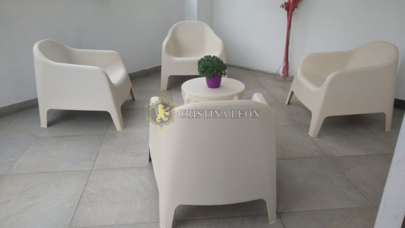 IMPECABLE MONOAMBIENTE C/ BALCON (EDIFICIO IMPERIO) PISCINA/SUM
