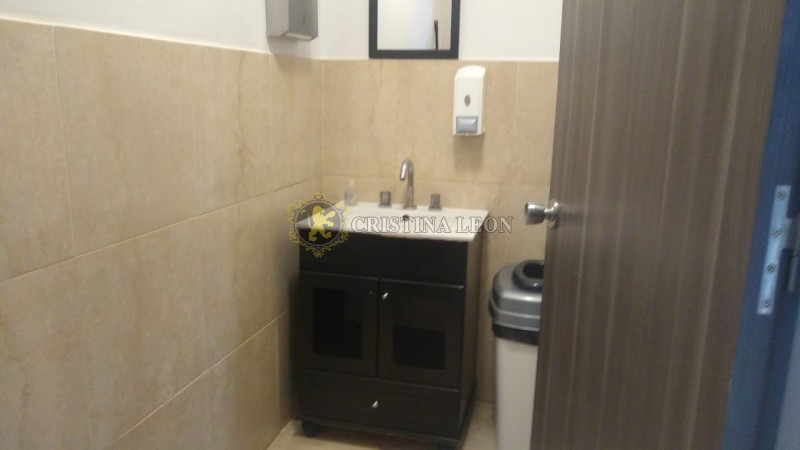 IMPECABLE MONOAMBIENTE C/ BALCON (EDIFICIO IMPERIO) PISCINA/SUM