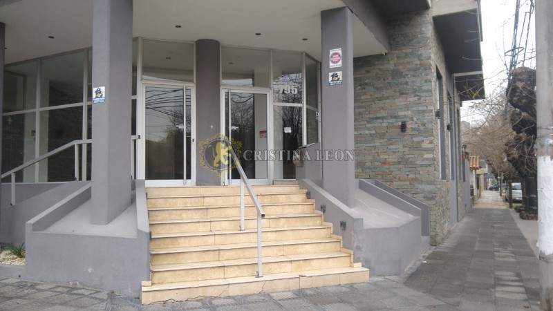 IMPECABLE MONOAMBIENTE C/ BALCON (EDIFICIO IMPERIO) PISCINA/SUM