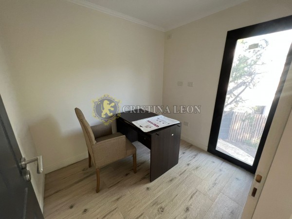 CASA 4 AMB. C/ JARDIN Y PILETA (COUNTRY C.U.B.A)