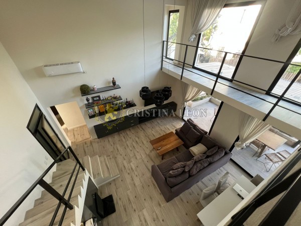 CASA 4 AMB. C/ JARDIN Y PILETA (COUNTRY C.U.B.A)