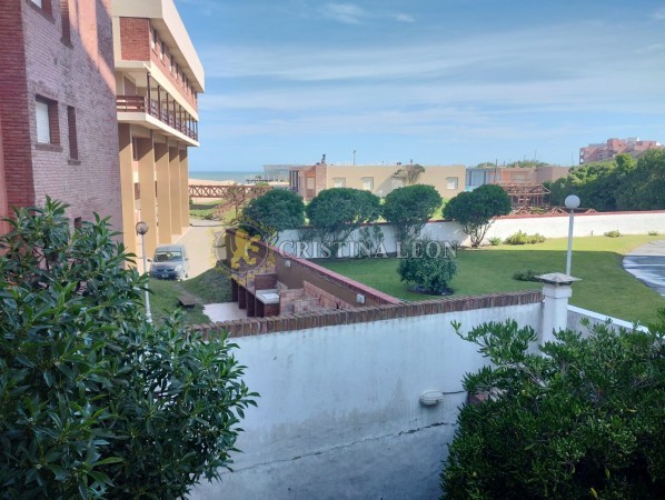 DOS DUPLEX 4 AMB. C/U LOTE 425 M2. OPORTUNIDAD COSTA ATLANTICA, VILLA GESELL