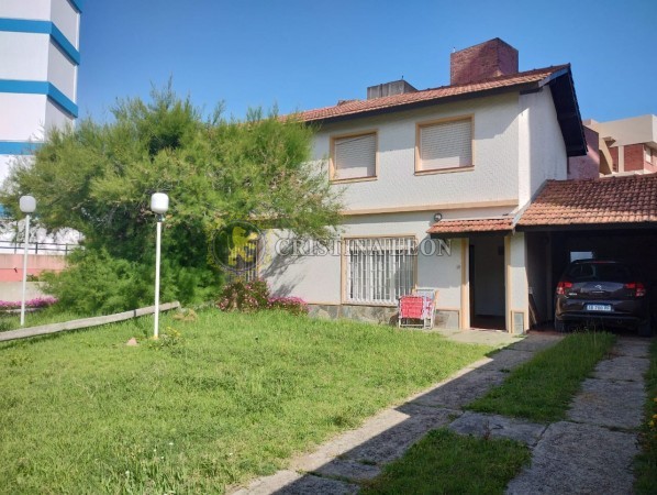 DOS DUPLEX 4 AMB. C/U LOTE 425 M2. OPORTUNIDAD COSTA ATLANTICA, VILLA GESELL