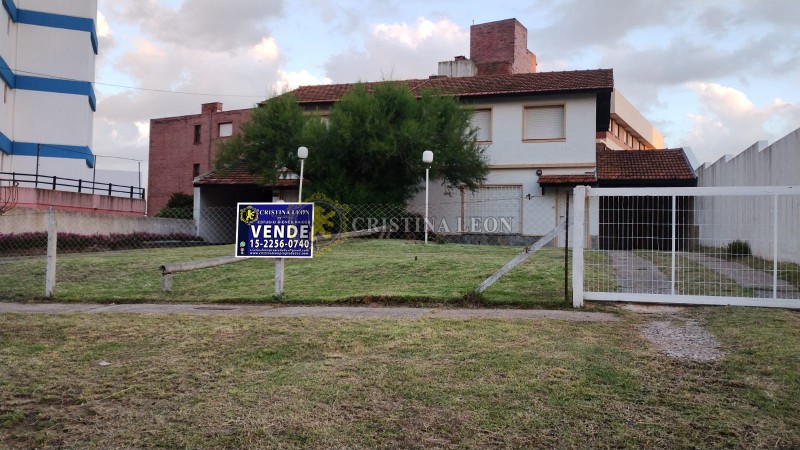 DOS DUPLEX 4 AMB. C/U LOTE 425 M2. OPORTUNIDAD COSTA ATLANTICA, VILLA GESELL