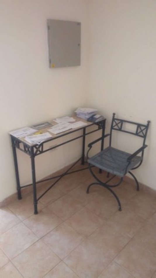 DEPARTAMENTO 3 AMB. PLANTA BAJA C/JARDIN Y COCHERA (COMPLEJO CERRADO)