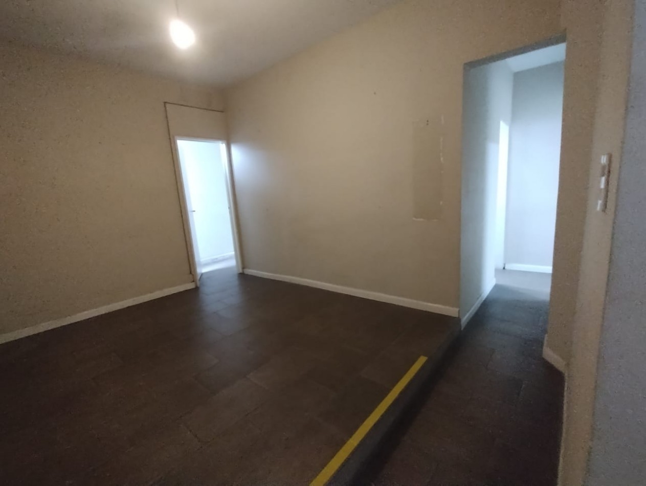 PROPIEDAD EXCLUSIVA!!! LOCAL 451 M2. Y P. ALTA 250 M2. (CTRO. SAN MIGUEL) S/ AV. PTE. PERON
