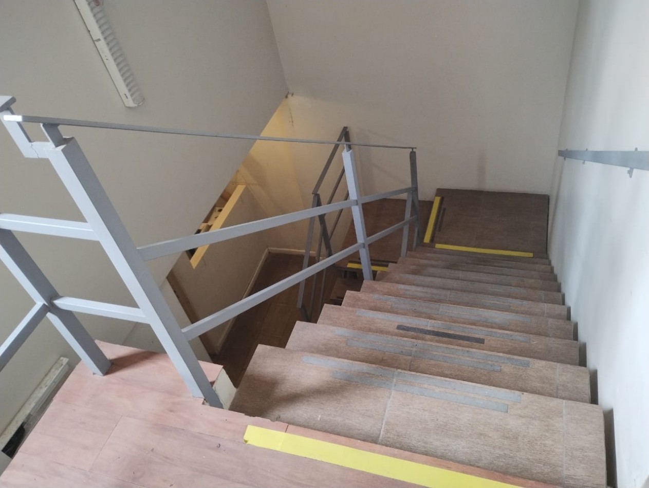 PREDIO UNICO!!! (SAN MIGUEL CTRO.) LOCAL 451 M2. + PLANTA ALTA 250 M2.