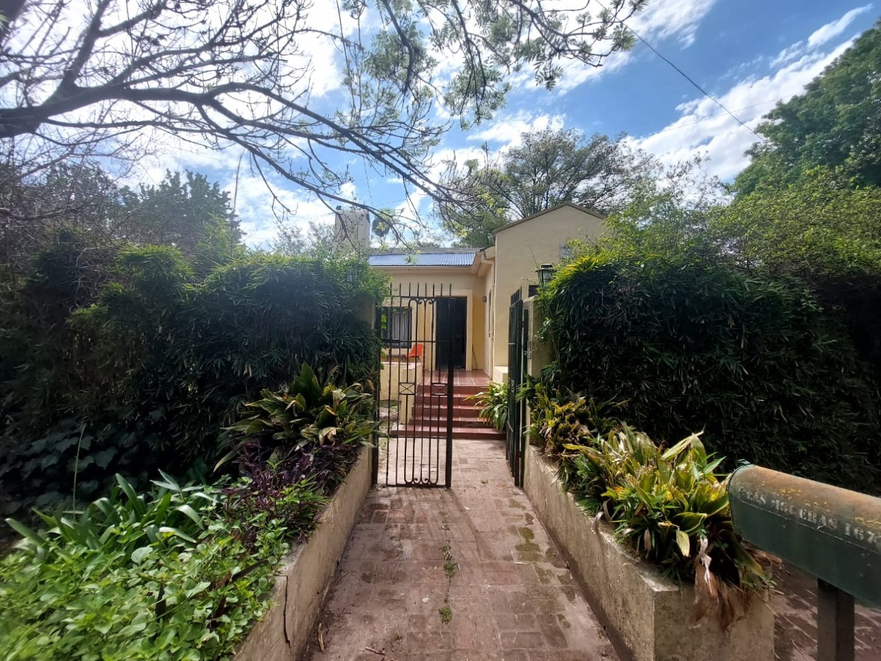 CASA QUINTA 5 AMB. PARQUE/ PISCINA (LOS NOGALES) ALQUILER ANUAL