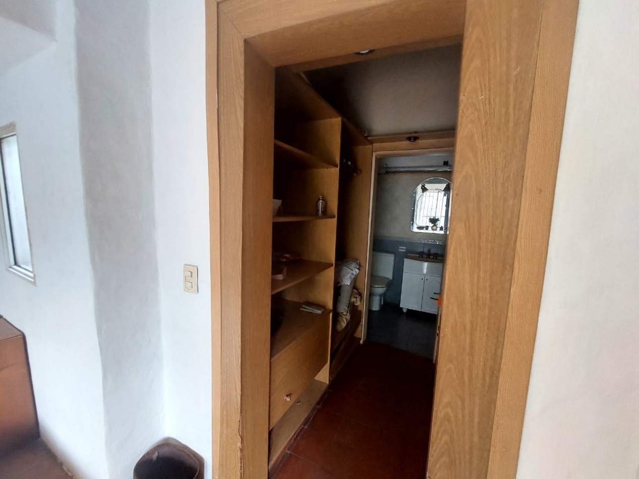 CASA QUINTA 5 AMB. PARQUE/ PISCINA (LOS NOGALES) ALQUILER ANUAL